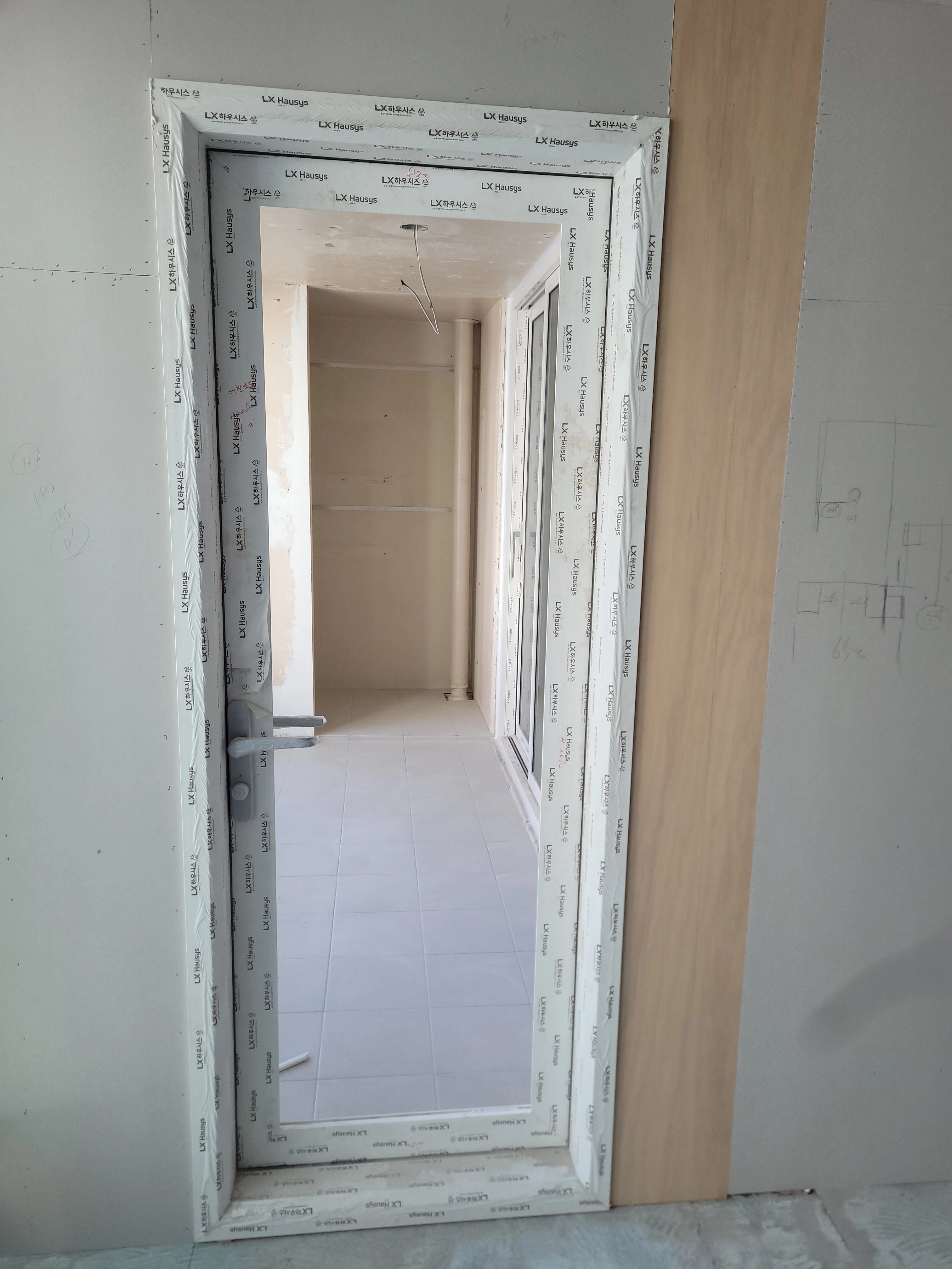 펫도어설치 인천 시공 전